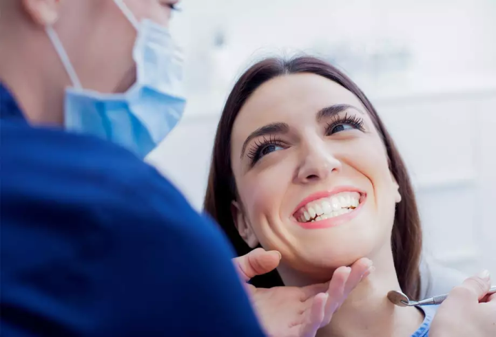 ika Dental Center has a team of qualified and experienced dentists at your service.
